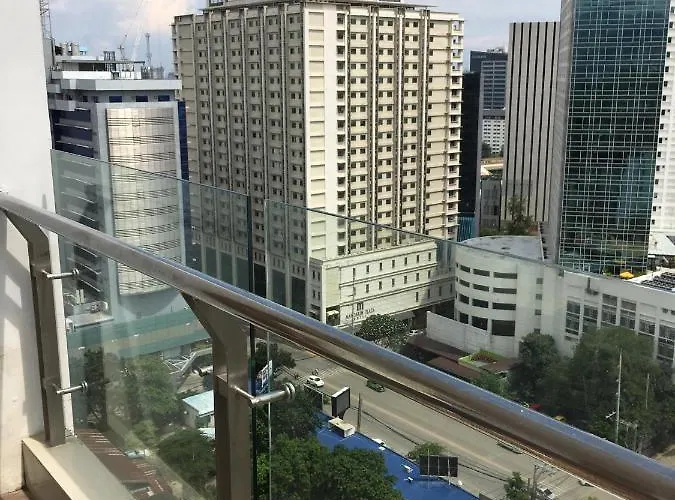Affordable Friendly Budget Unit Near Ayala Center Apartment